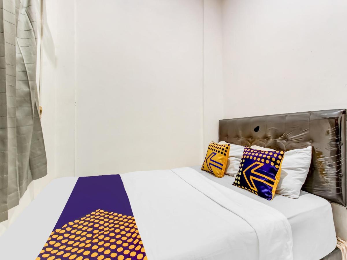 Oyo Life 91374 Asia Stay Semarang Syariah Екстер'єр фото